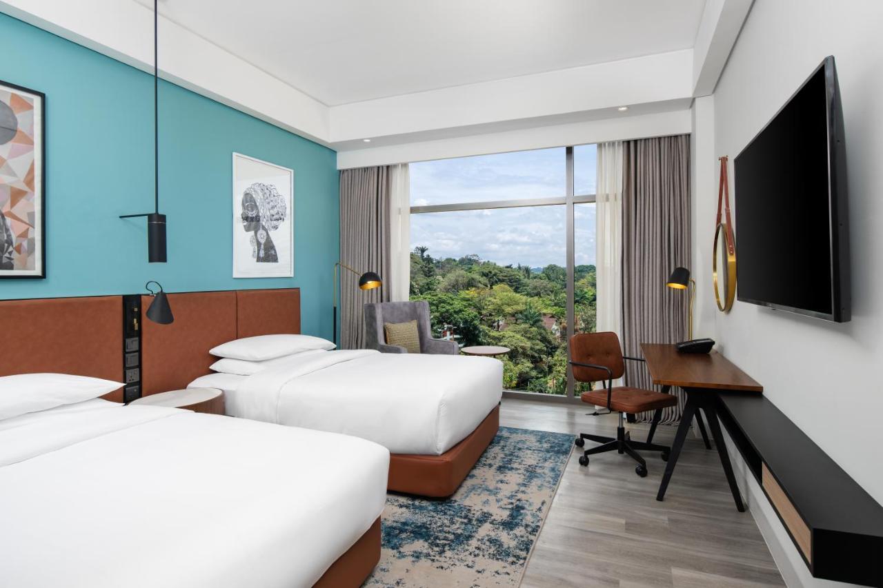Four Points By Sheraton 캄팔라 외부 사진
