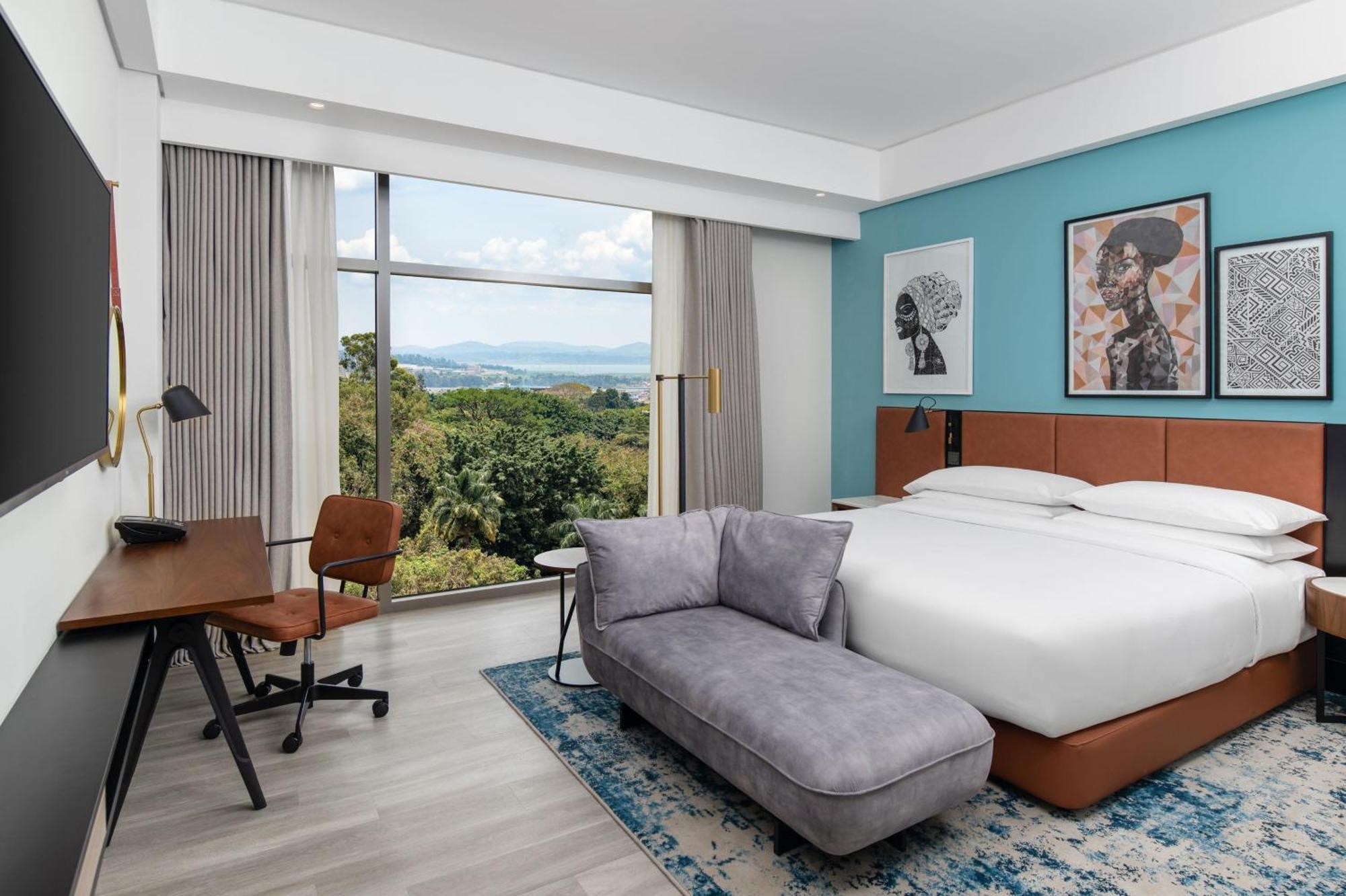 Four Points By Sheraton 캄팔라 외부 사진