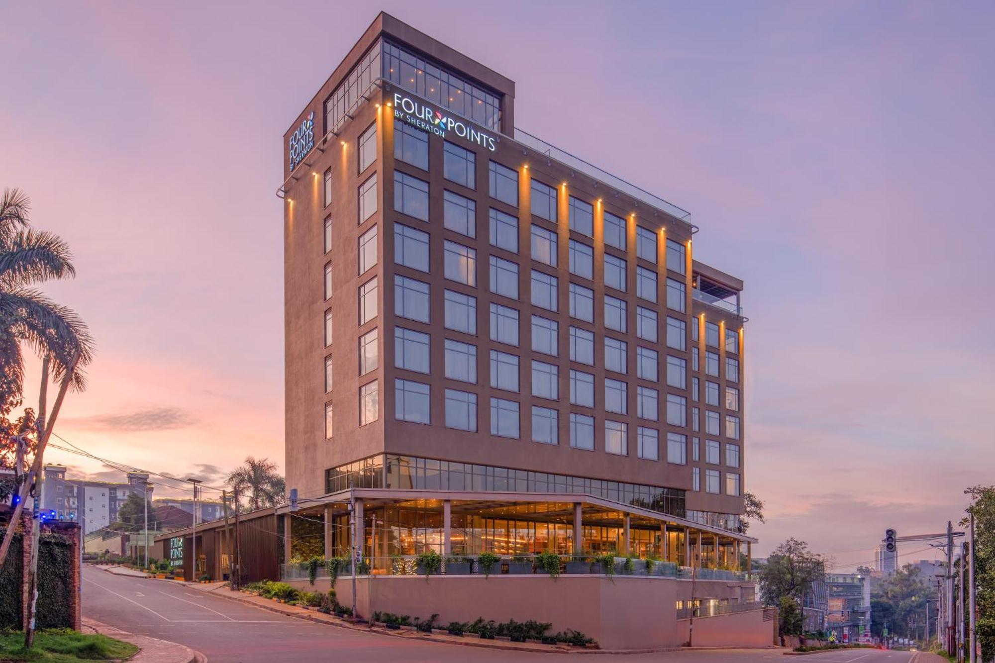 Four Points By Sheraton 캄팔라 외부 사진